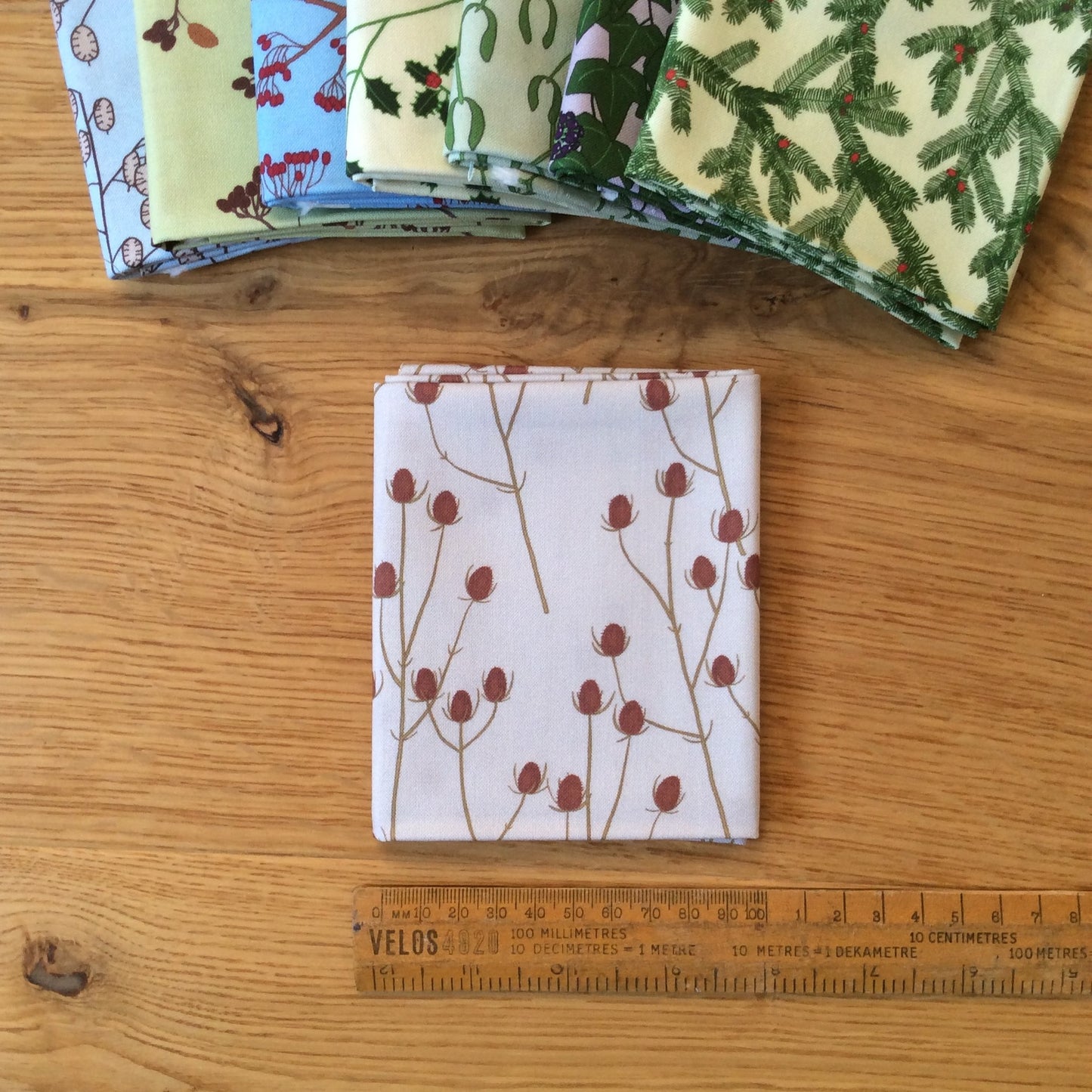 Winter hedgerow fat quarter bundle, 4 designs