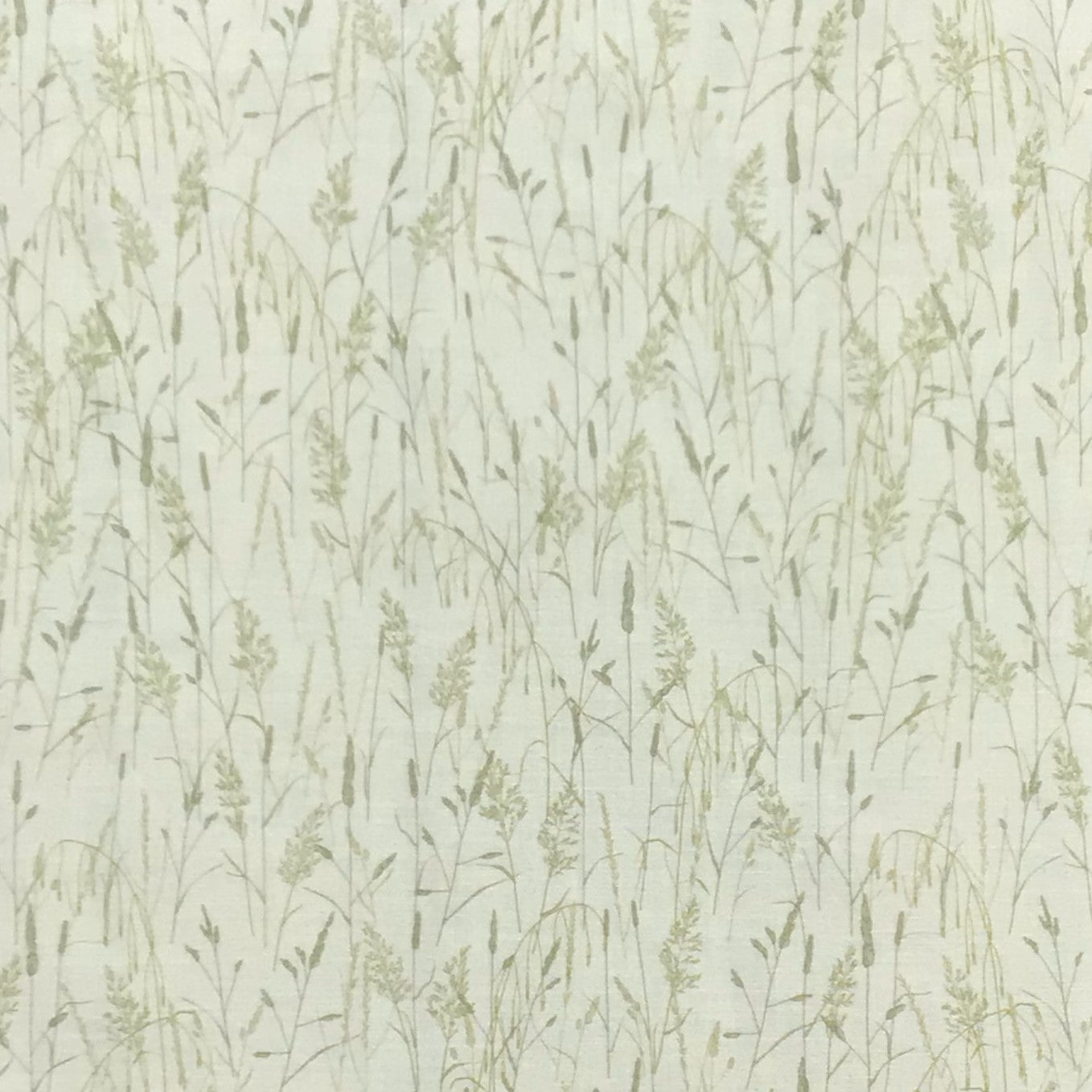 Meadow grass fat quarter